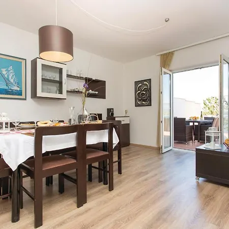 Σπίτι διακοπών Stunning In With Kitchen *