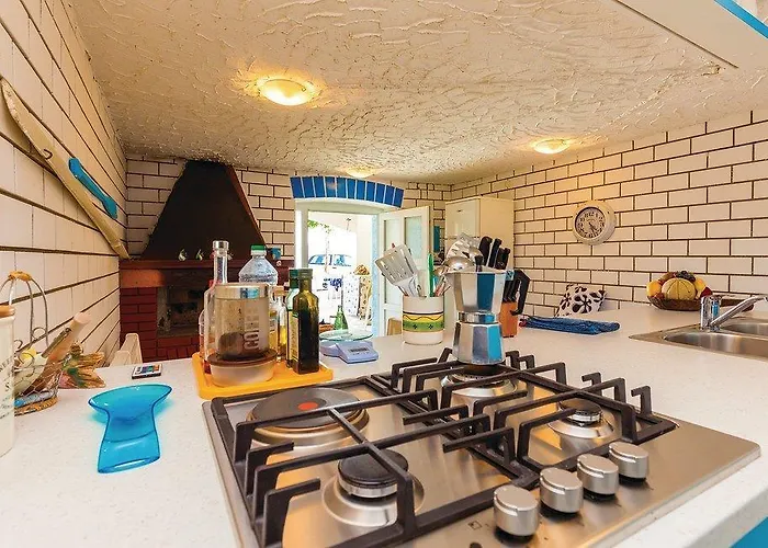 Casa vacanze Beautiful In With Wifi